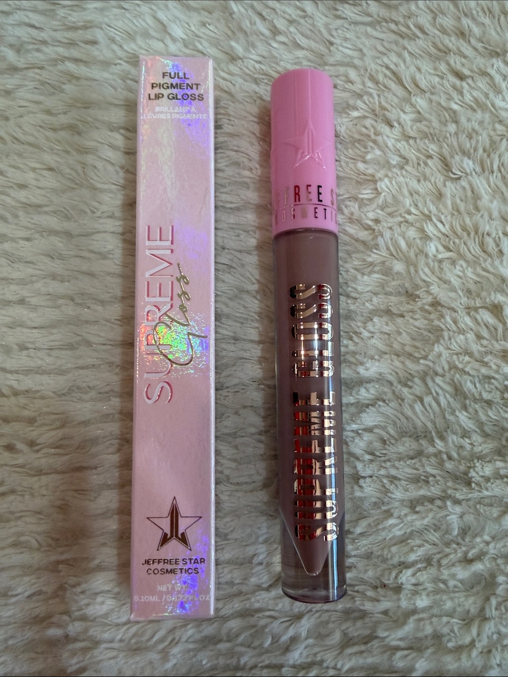 Jeffree Star Supreme Gloss — Mauve Nude with Pink Cap